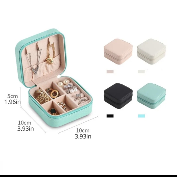 NEW‼️ Just In Small Travel Jewelry Box - Picture 2 of 6